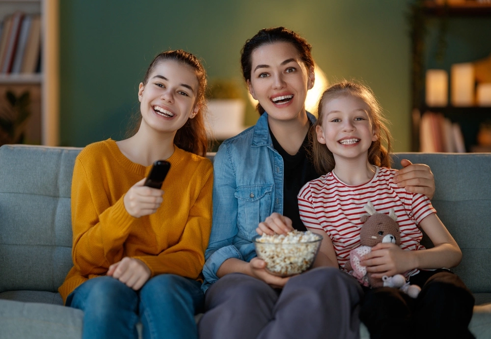 أفضل رسيفرات IPTV واشتراكات في السعودية دليلك للمشاهدة بدون تقطيع